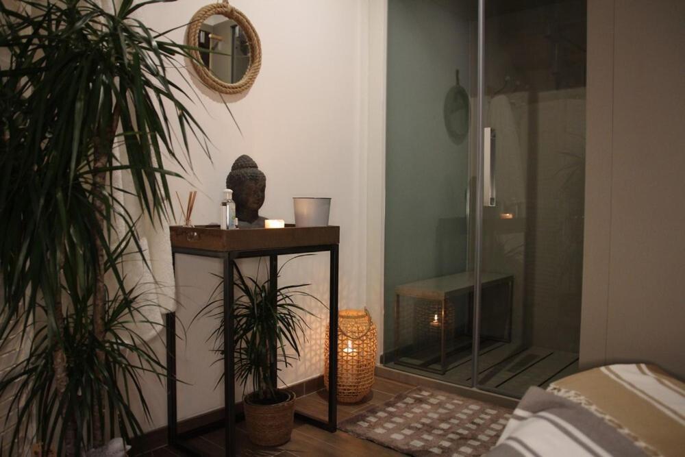 La Catiniere Bed and Breakfast Arnage Exteriör bild